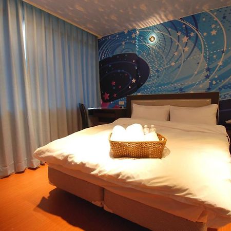 Happiness Inn Taipei Exterior photo