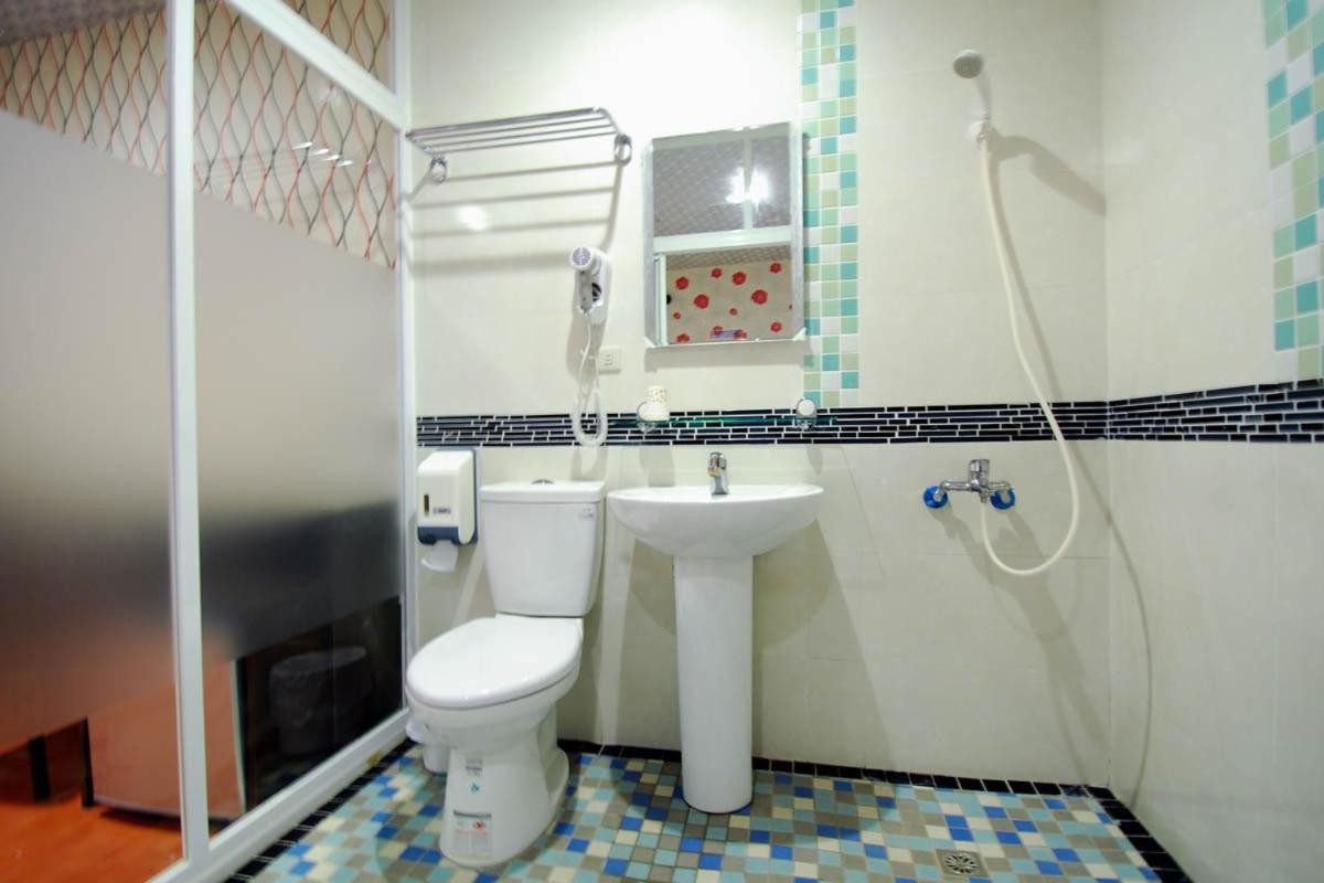 Happiness Inn Taipei Exterior photo